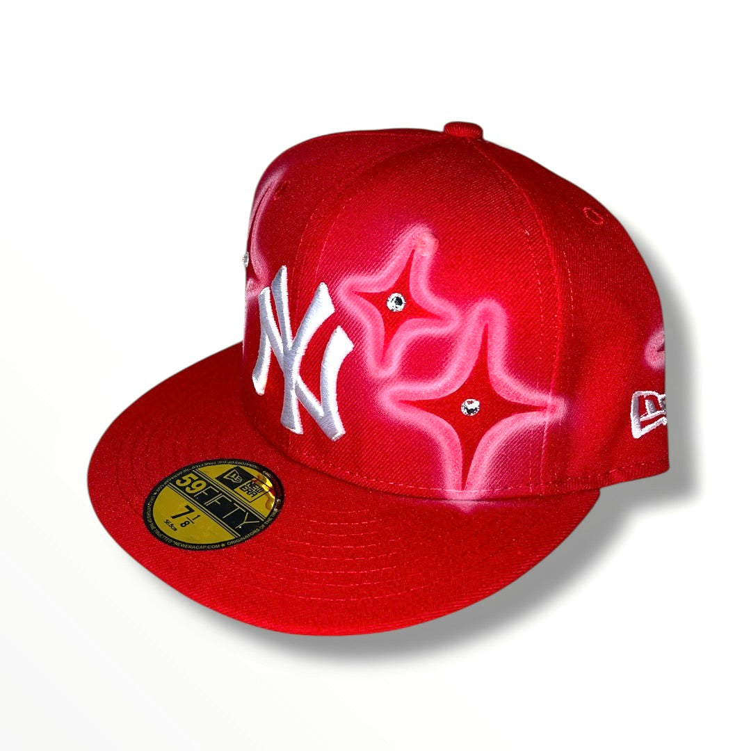 AIRBRUSHED STAR RED YANKEE FITTED CAP