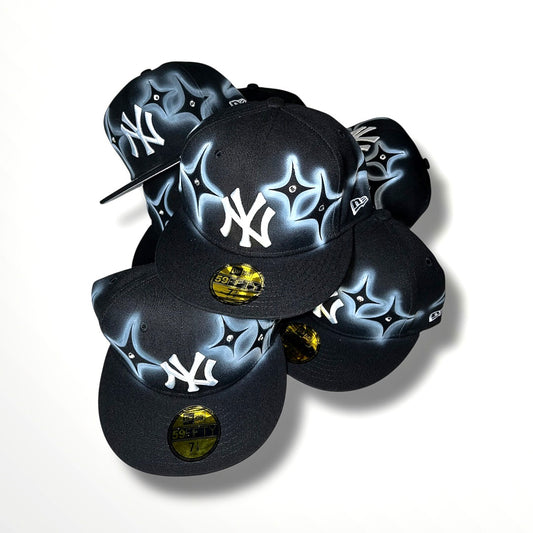 AIRBRUSHED STAR BLACK YANKEE FITTED CAP